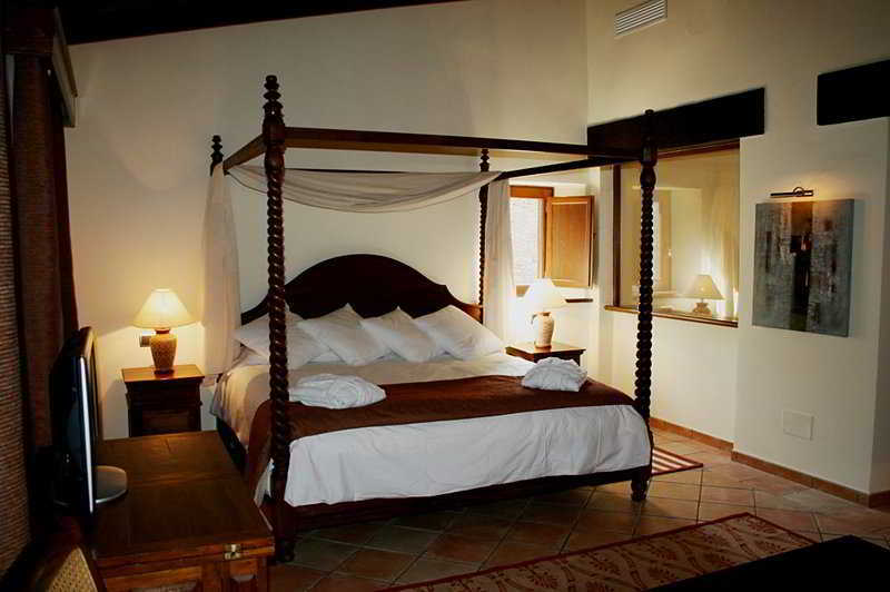פואיגפונינט Finca Ratxo Hotel, Member Of Melia Collection מראה חיצוני תמונה